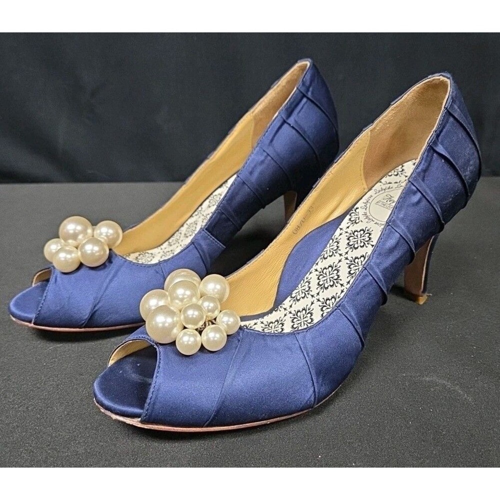 Hey Lady By The Keung Twins Blue Satin Heels Pearls Champagne Goggles Size 8.5